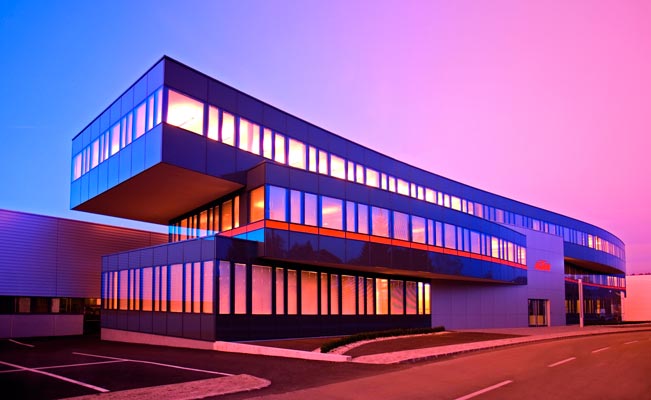 ktm_2007_office.jpg ktm_2007_office.jpg