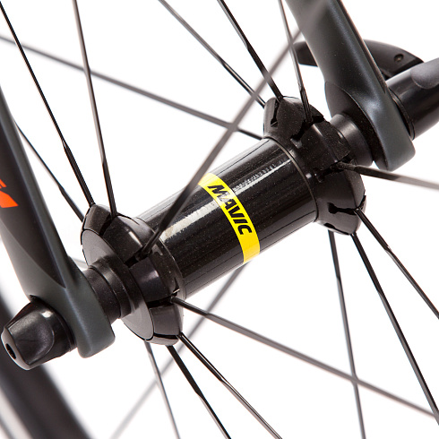 Австрійська гоночна машина KTM Revelator Prime Di2 - тест від BIKEBOARD.AT