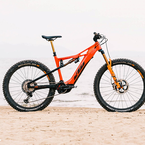 Огляд KTM Macina Kapoho Prestige 2021-го года