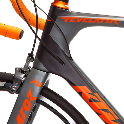 Австрійська гоночна машина KTM Revelator Prime Di2 - тест від BIKEBOARD.AT