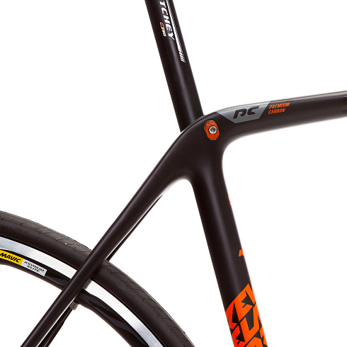 Австрійська гоночна машина KTM Revelator Prime Di2 - тест від BIKEBOARD.AT